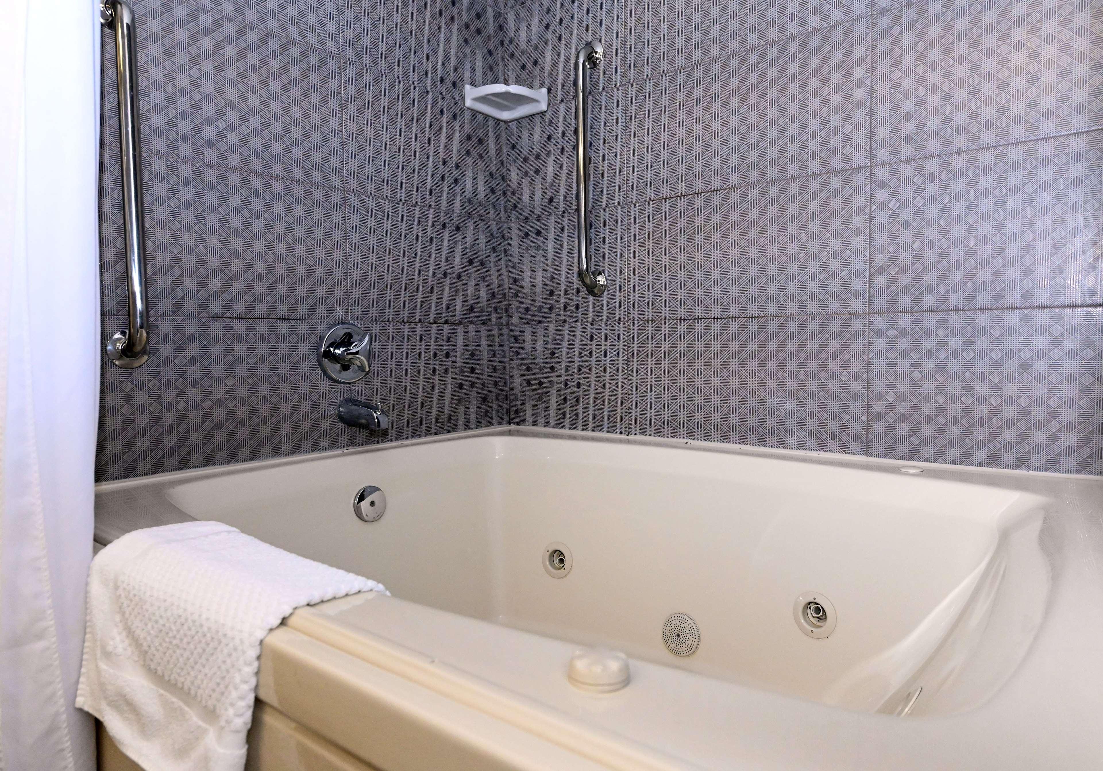 Doubletree By Hilton Richmond - Midlothian Hotel Buitenkant foto