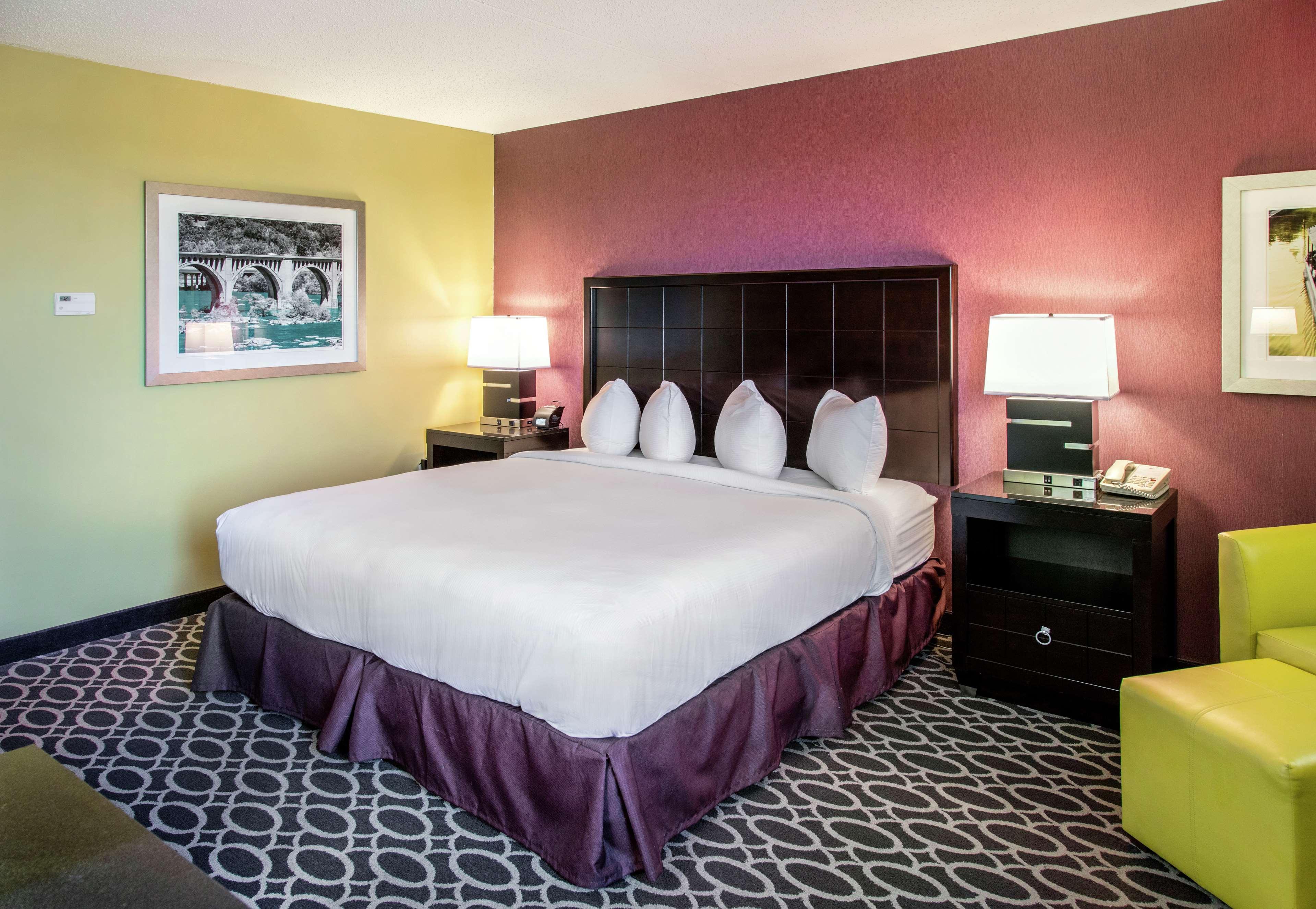 Doubletree By Hilton Richmond - Midlothian Hotel Buitenkant foto
