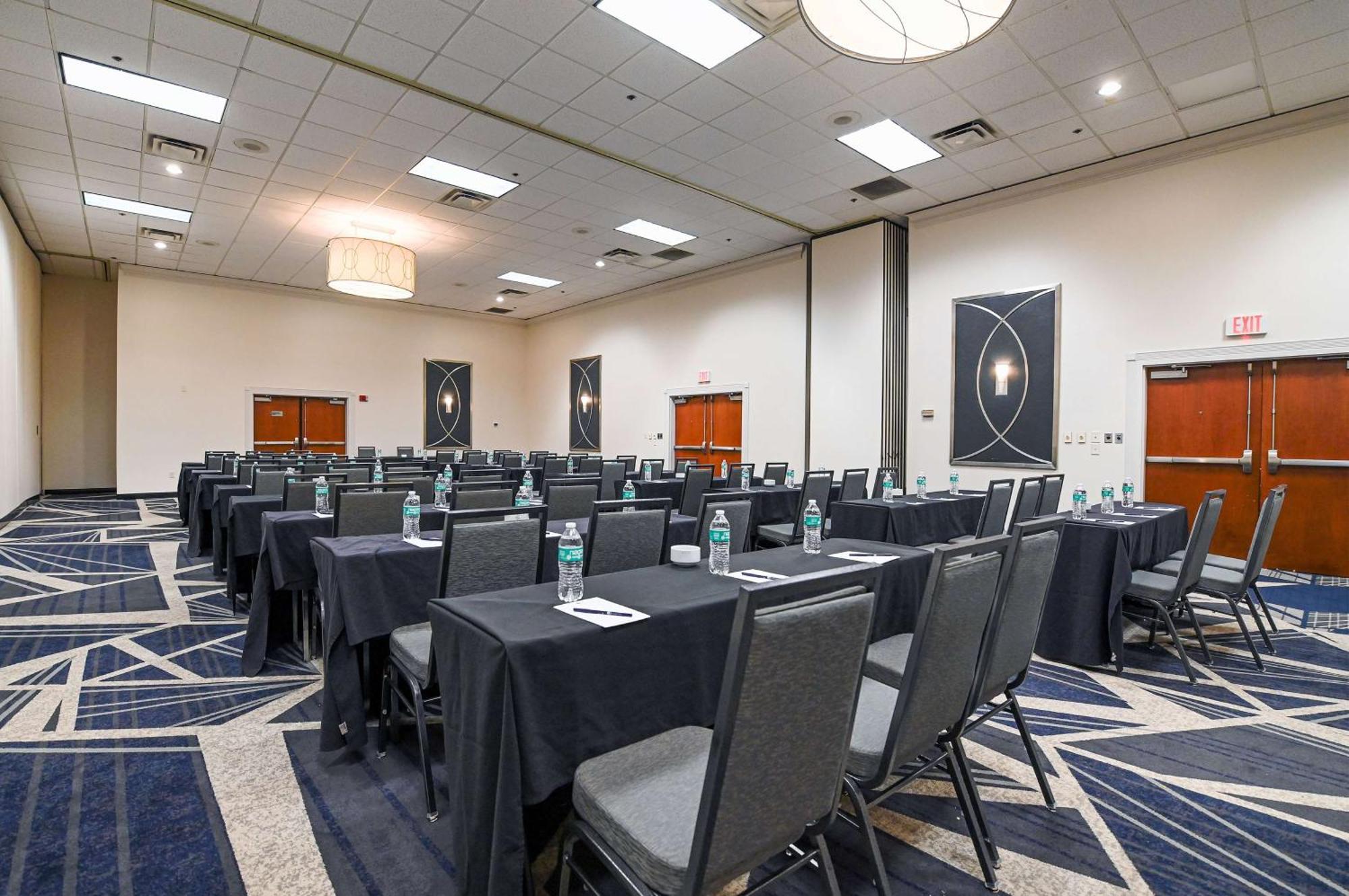 Doubletree By Hilton Richmond - Midlothian Hotel Buitenkant foto