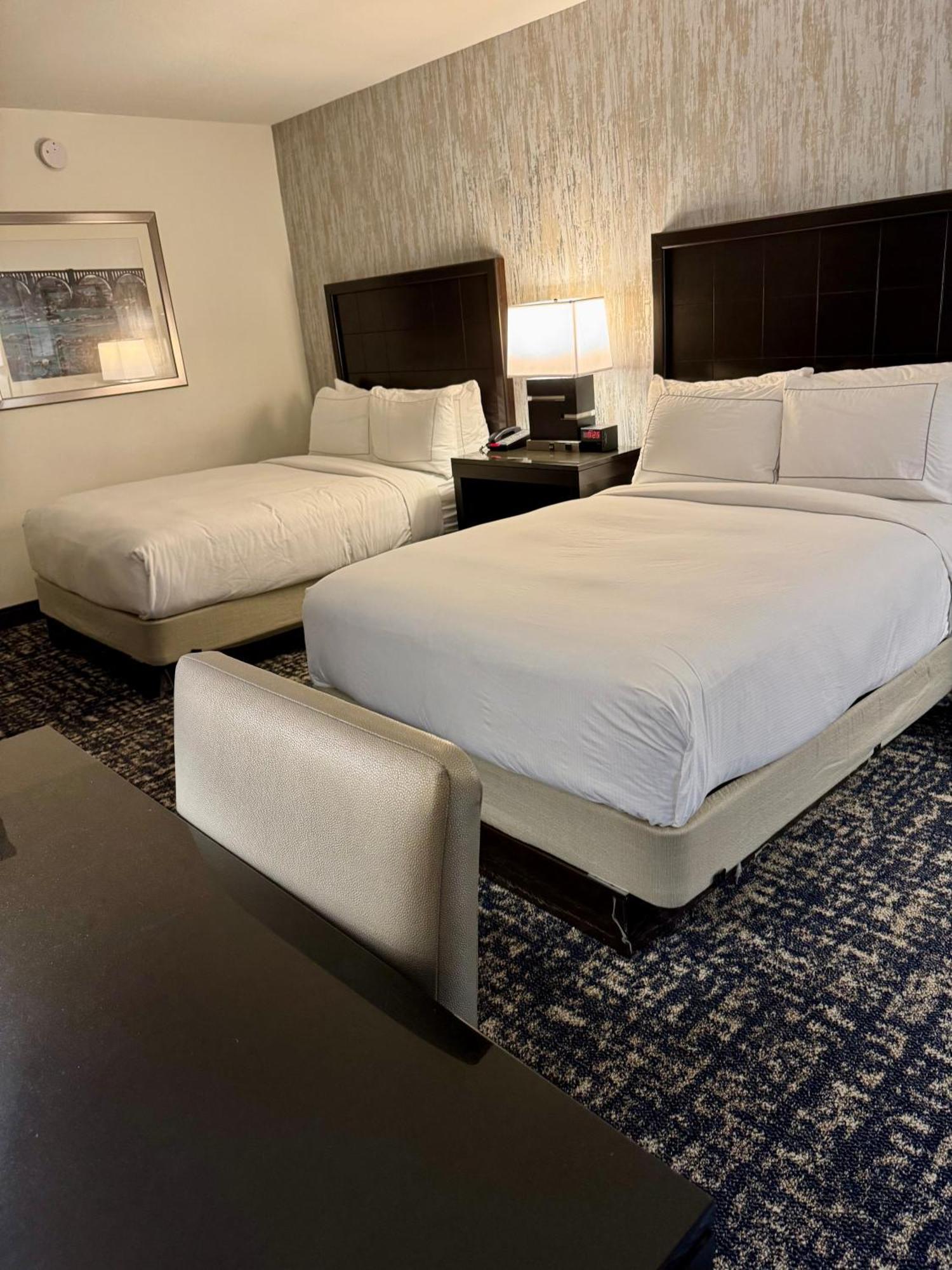 Doubletree By Hilton Richmond - Midlothian Hotel Buitenkant foto
